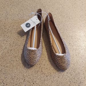 Universal Thread animal print ballet flats slip on